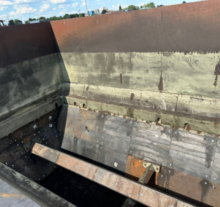 New liner plates on main feed hopper