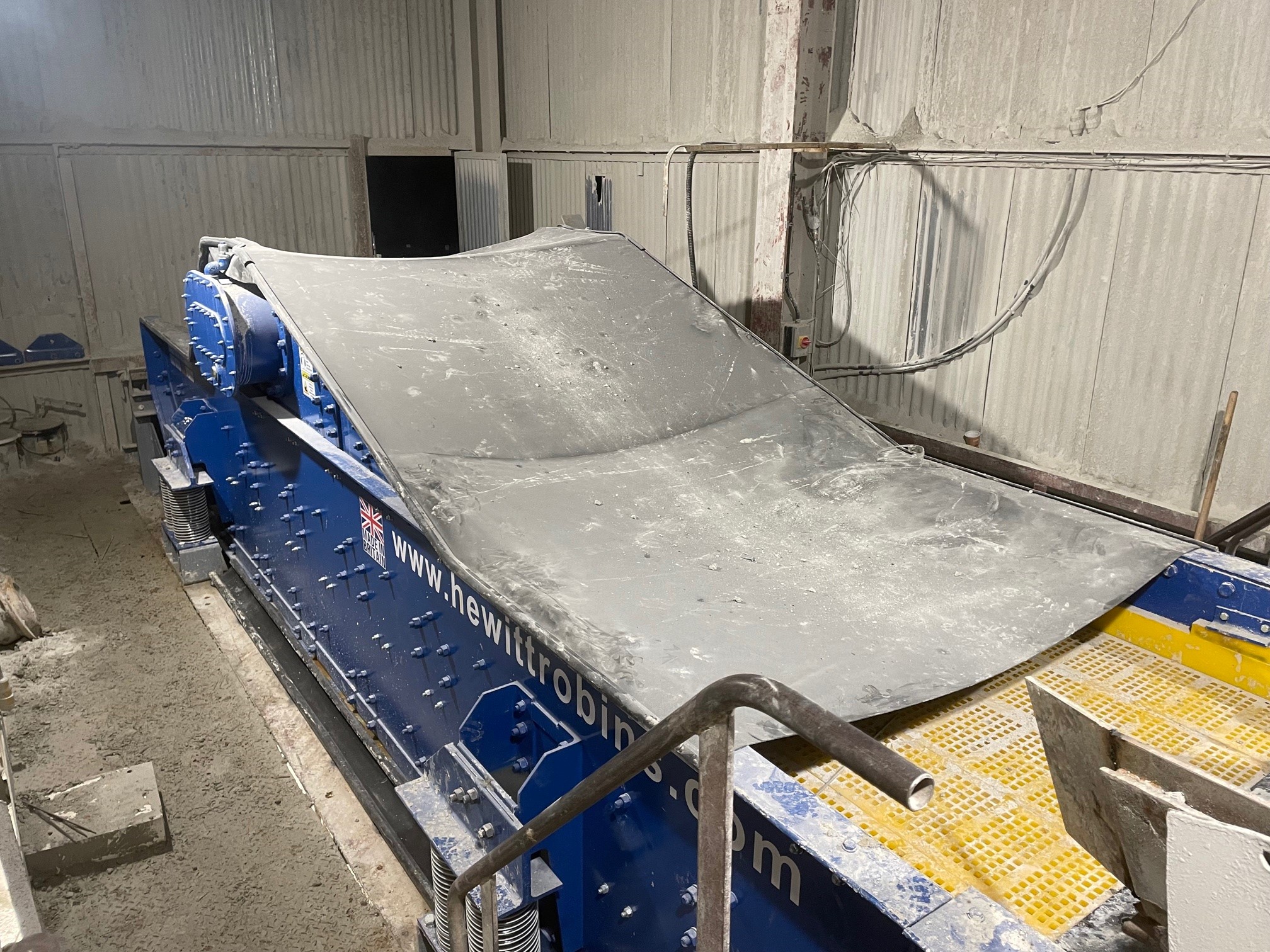 Breedon Screen Change 5